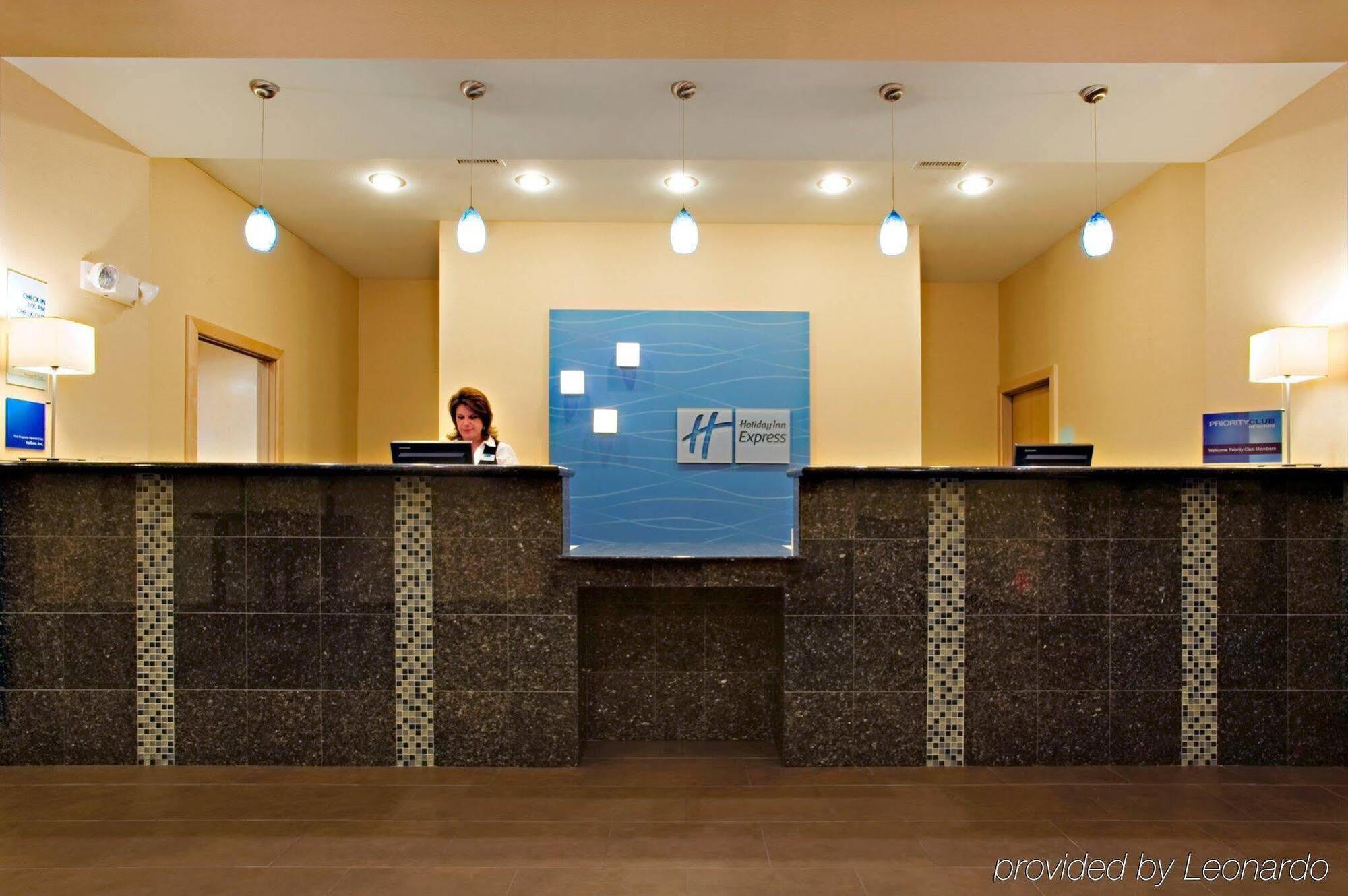 Holiday Inn Express Hotel And Suites Borger By Ihg Exterior foto